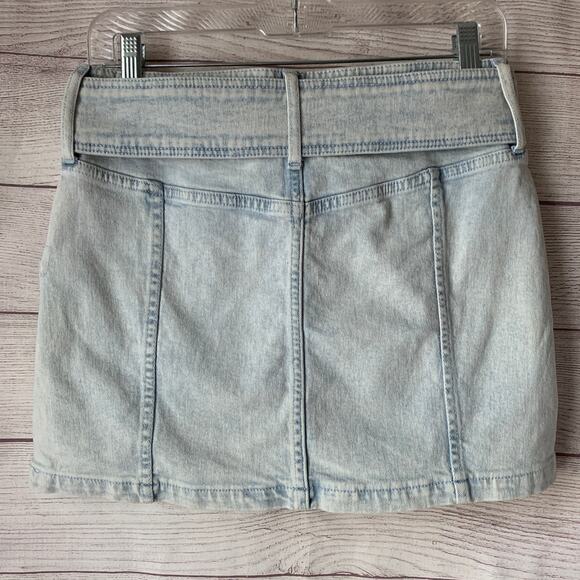 Wild Fable Denim Jean Mini Skirt with Belt Light Wash Size 00 - Picture 5 of 13